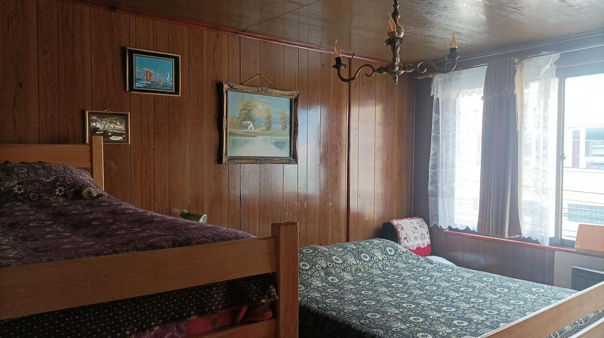 Alojamiento Familiar Rey Bed and Breakfast Punta Arenas Buitenkant foto
