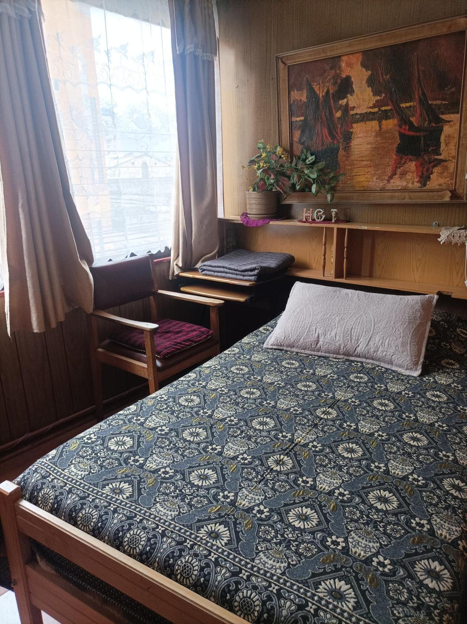 Alojamiento Familiar Rey Bed and Breakfast Punta Arenas Buitenkant foto