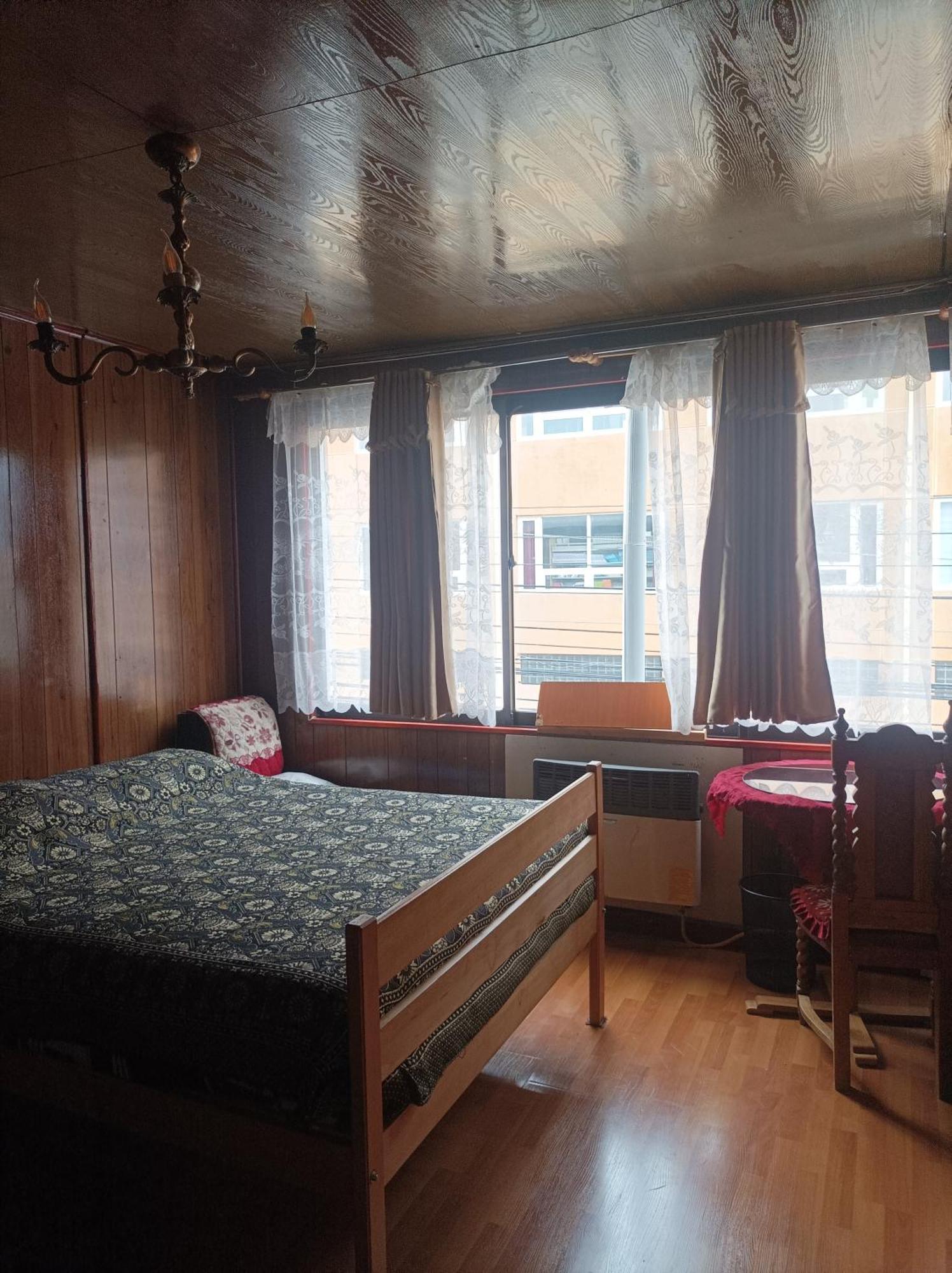 Alojamiento Familiar Rey Bed and Breakfast Punta Arenas Buitenkant foto