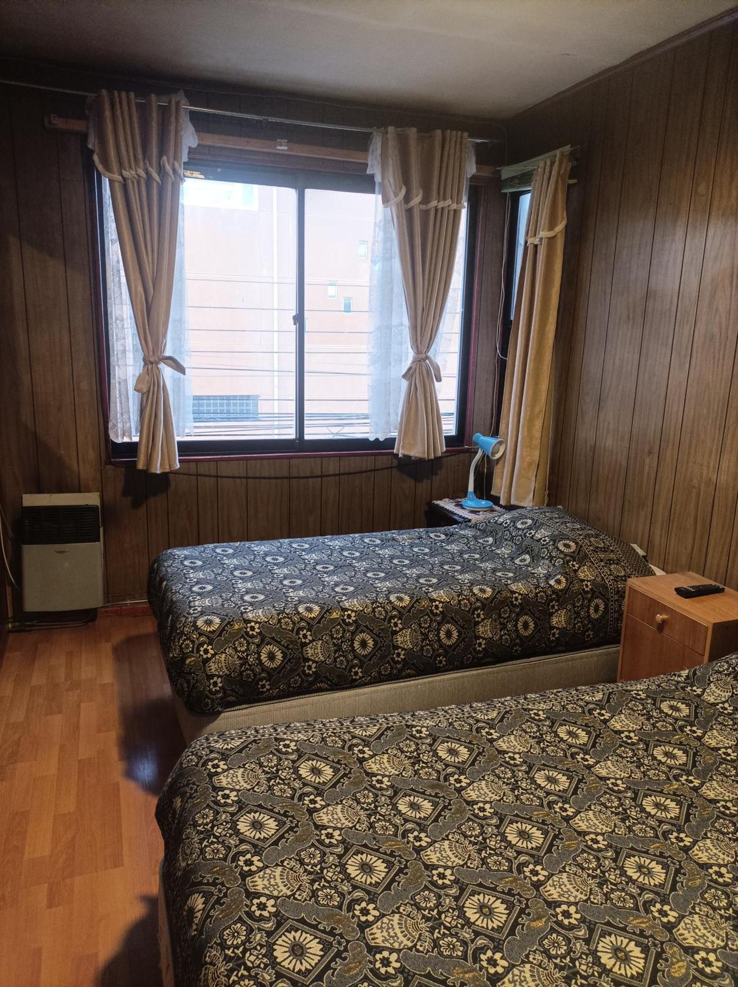 Alojamiento Familiar Rey Bed and Breakfast Punta Arenas Buitenkant foto